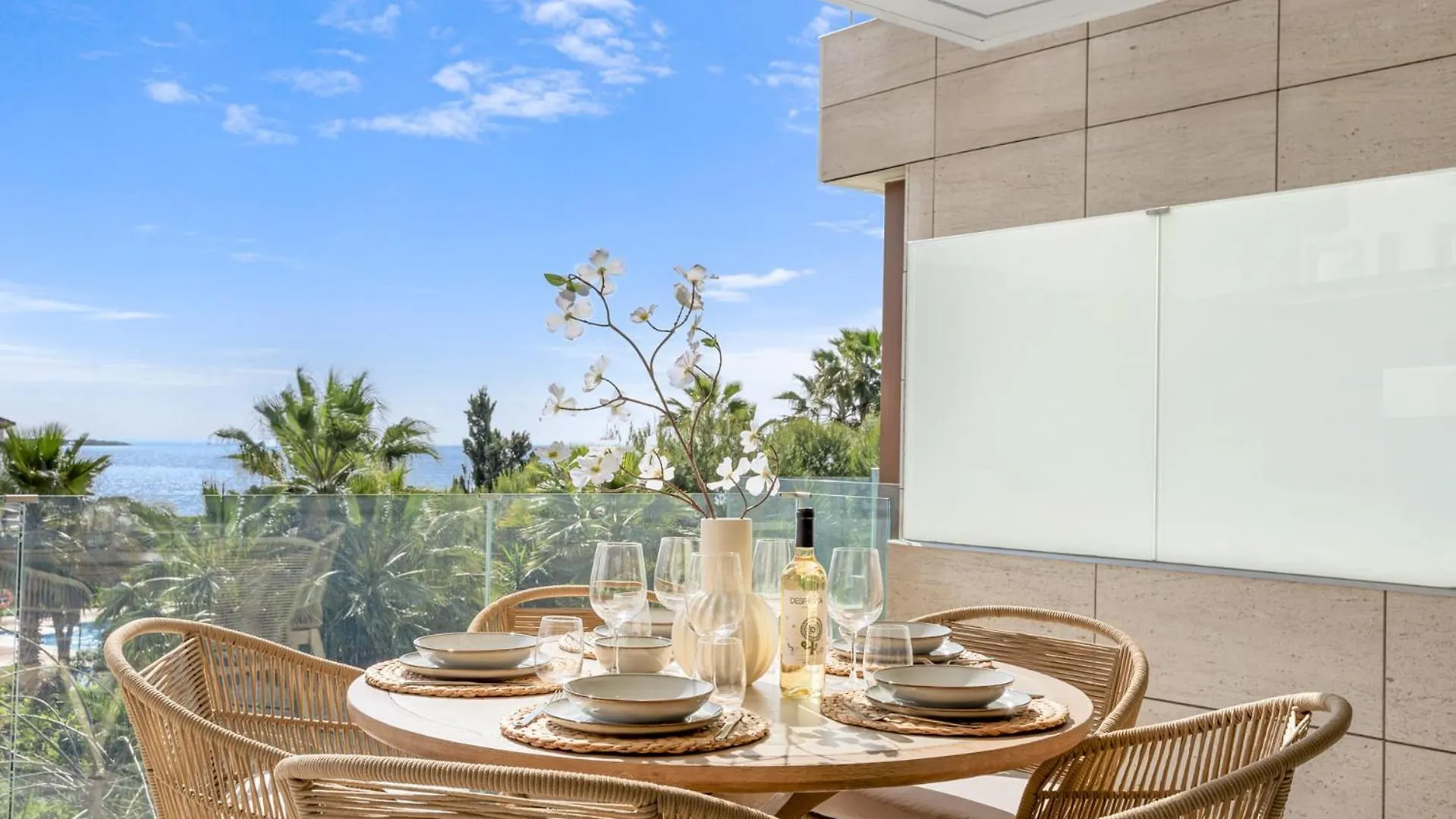 Sapphire Apartment Estepona